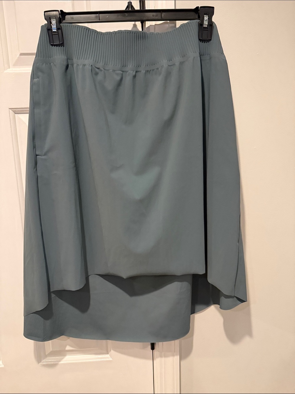 Athleta slate gray High-Low Layered Skirt